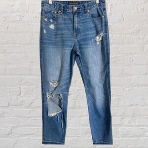Abercrombie & Fitch Signature Collection Distressed Skinny Jeans Size 28R
